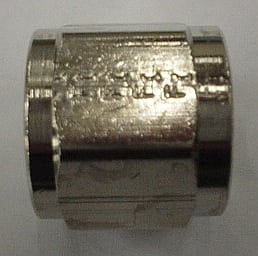 NUT,SWIVEL,1/2