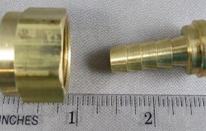 NUT&STEM,SWIVEL,1/4BARB X 1/4FP,BRASS