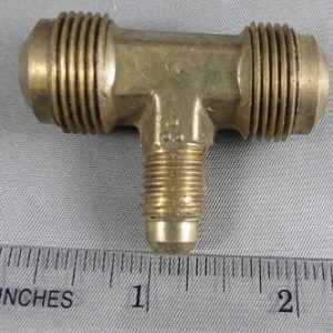 TEE,REDUCING,3/8MF X 3/8MF X 1/4MF (RISE),BRASS